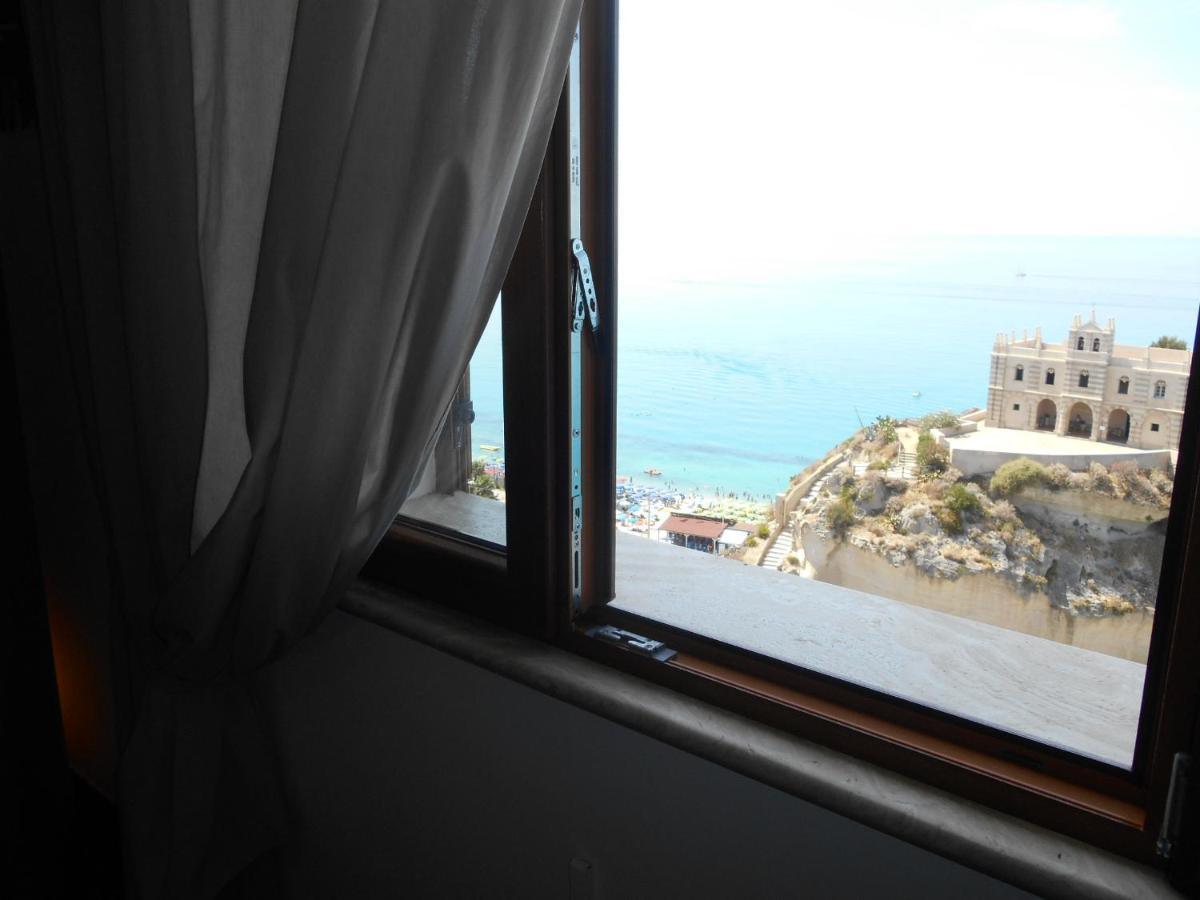 Bluemind Aparthotel Tropea Kültér fotó