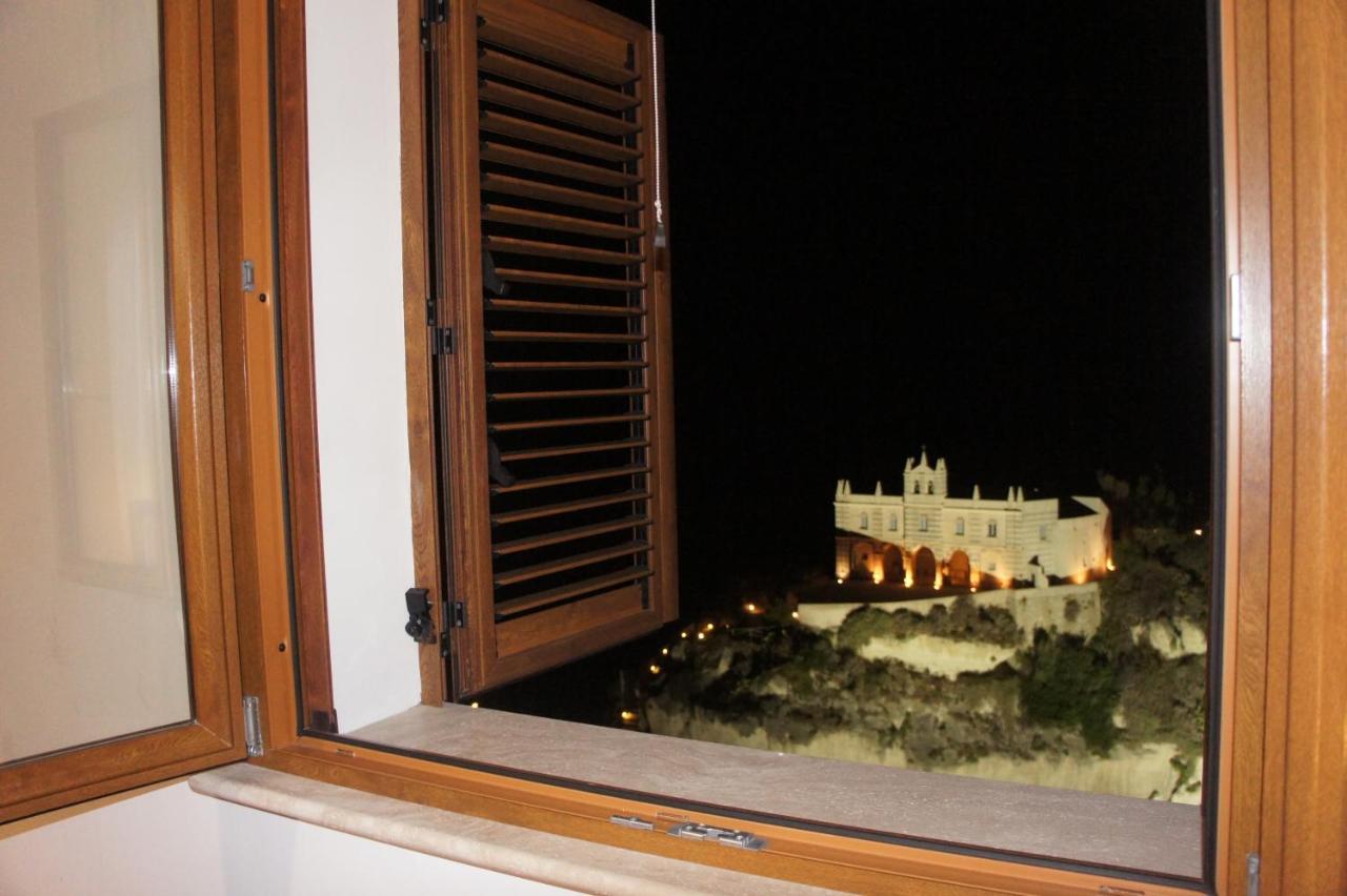 Bluemind Aparthotel Tropea Kültér fotó